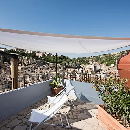 Casa Niria Hotel *